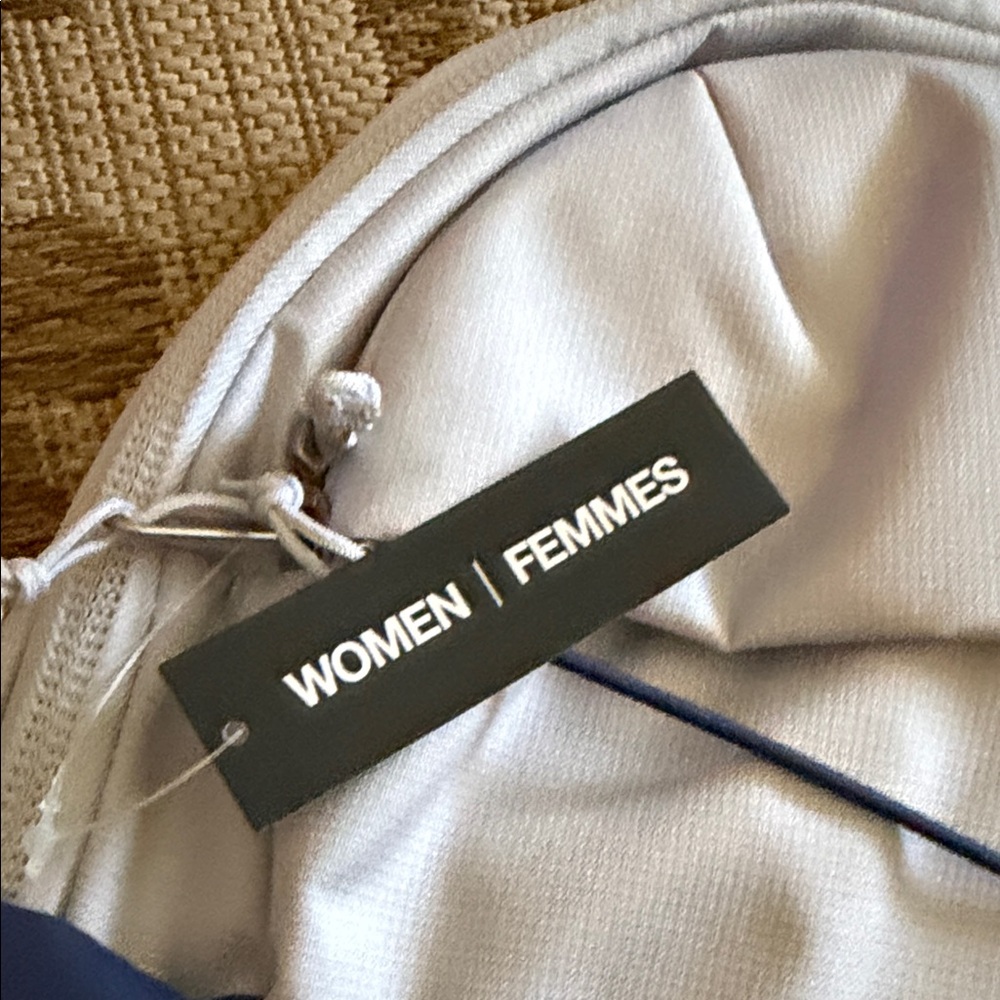 The North Face Women's BOREALIS Blue and White Backpack NEW!! - Picture 8 of 14